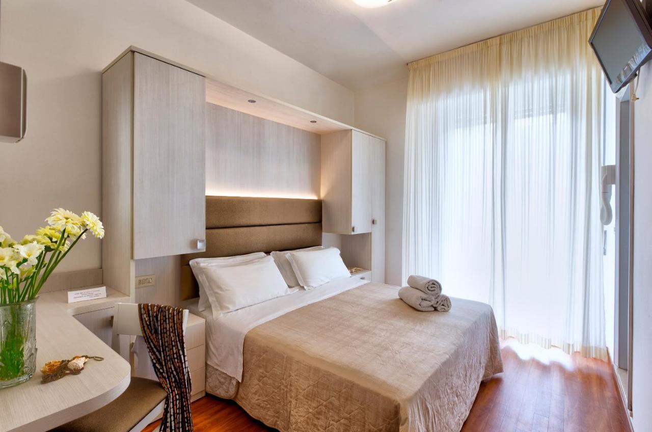 Hotel Bremen Rimini Ngoại thất bức ảnh