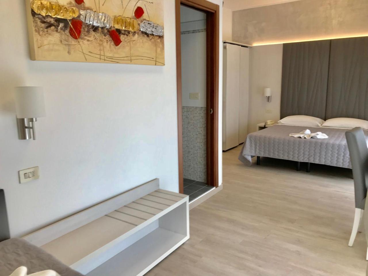 Hotel Bremen Rimini Ngoại thất bức ảnh