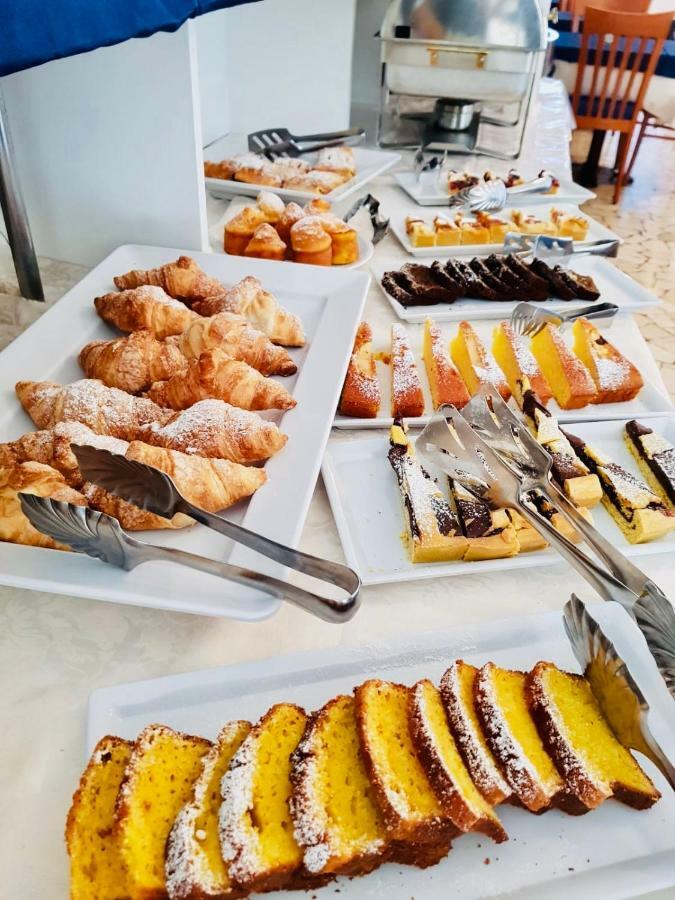 Hotel Bremen Rimini Ngoại thất bức ảnh